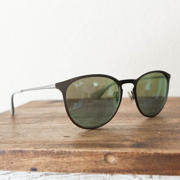Ray-Ban Erika RB3539 Gray Metal Sunglasses Green Photochromic Lenses main image 9